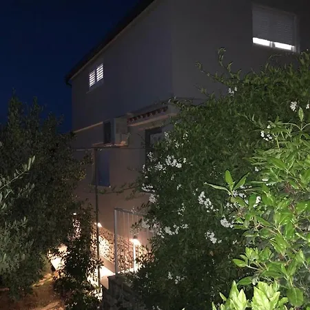 Apartman Marin
