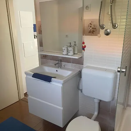 Marin Apartman Rogoznica