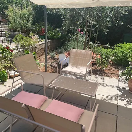 Marin Apartman Rogoznica